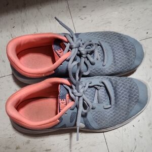 Nike Women's Athletic Shoes in Gray and Coral